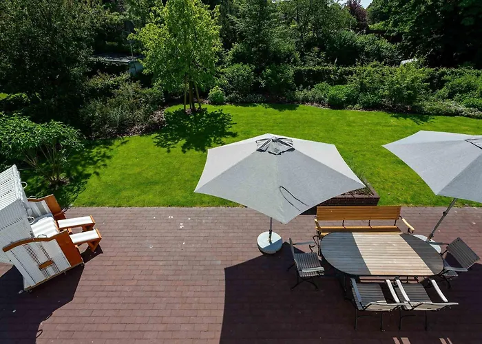 Unter Den Linden Semesterbostad *